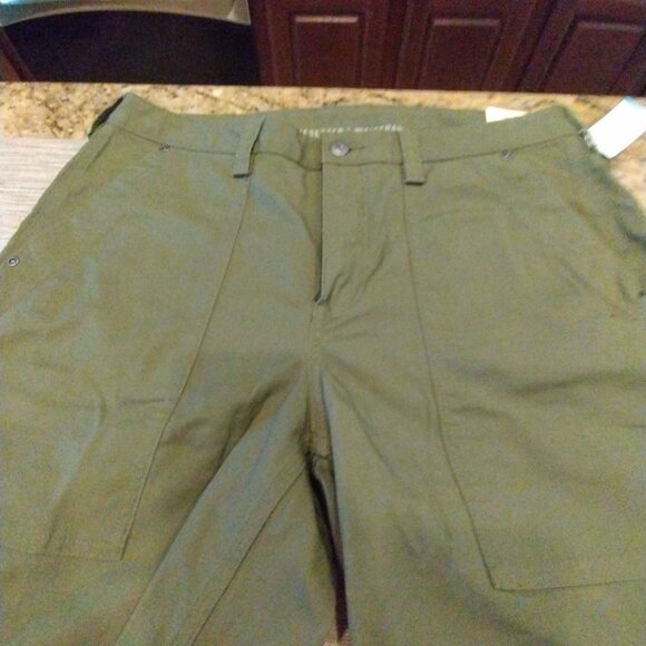 Duluth Trading Co Curvesetter Flex Cool Max Utility Shorts Green Size 14 NWT - Picture 7 of 10